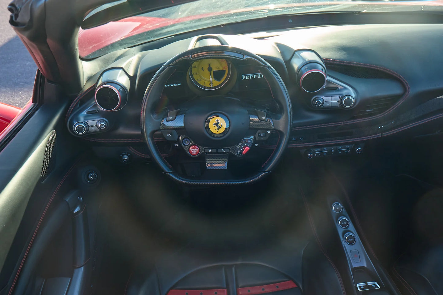Location Ferrari Nice F8 Spider - Location Voiture Luxe Nice