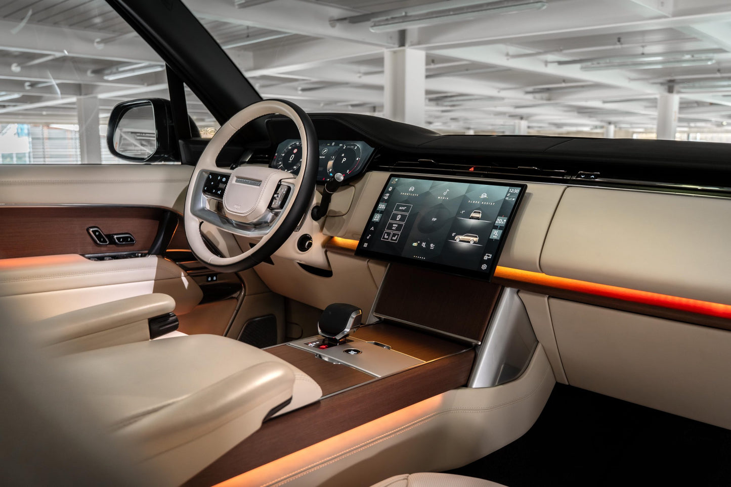Location Voiture Genève Luxe - Range Rover D350 Autobiography LWB L460