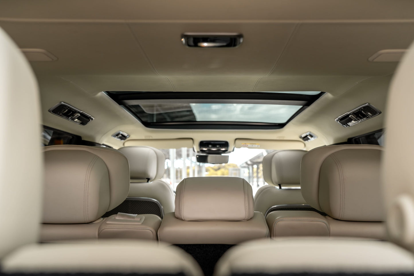 Location Voiture Genève Luxe - Range Rover D350 Autobiography LWB L460