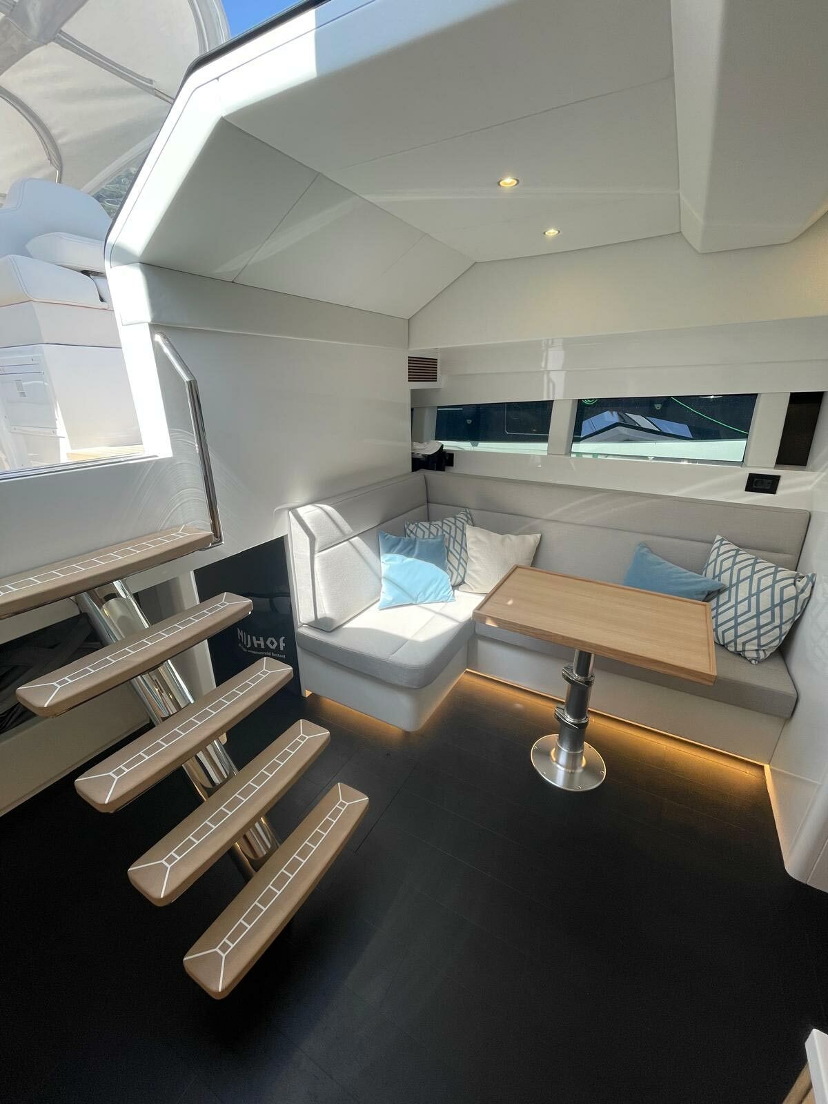 Location Yacht Cannes  - Sichterman 52