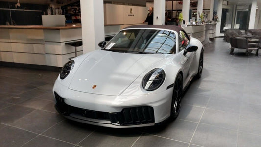 Porsche 992 Carrera 4 GTS - French Riviera - Courchevel